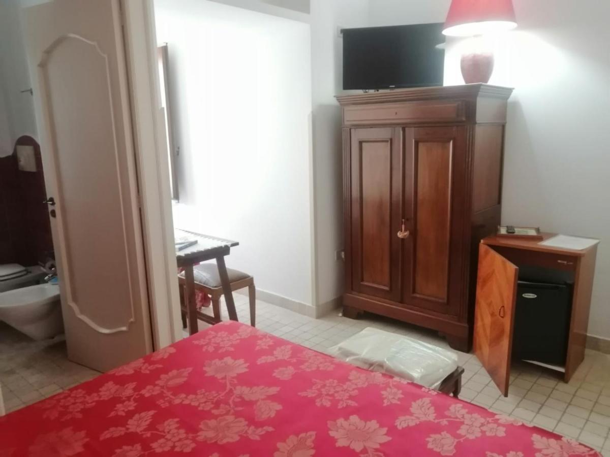 Bed and Breakfast Anticadimora Dei Pepe Salve Zewnętrze zdjęcie