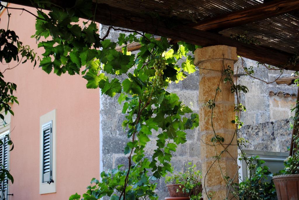 Bed and Breakfast Anticadimora Dei Pepe Salve Zewnętrze zdjęcie