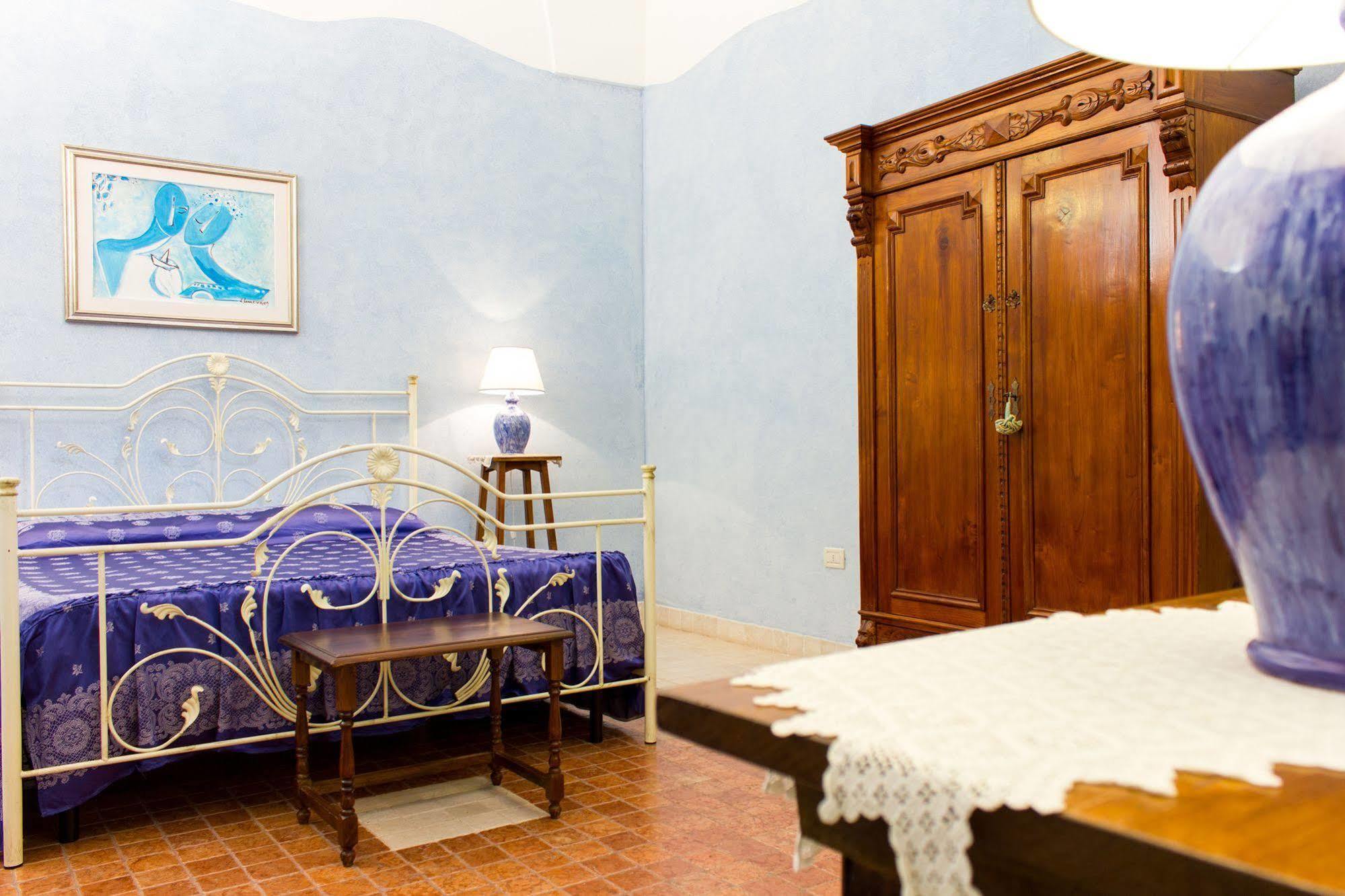 Bed and Breakfast Anticadimora Dei Pepe Salve Zewnętrze zdjęcie