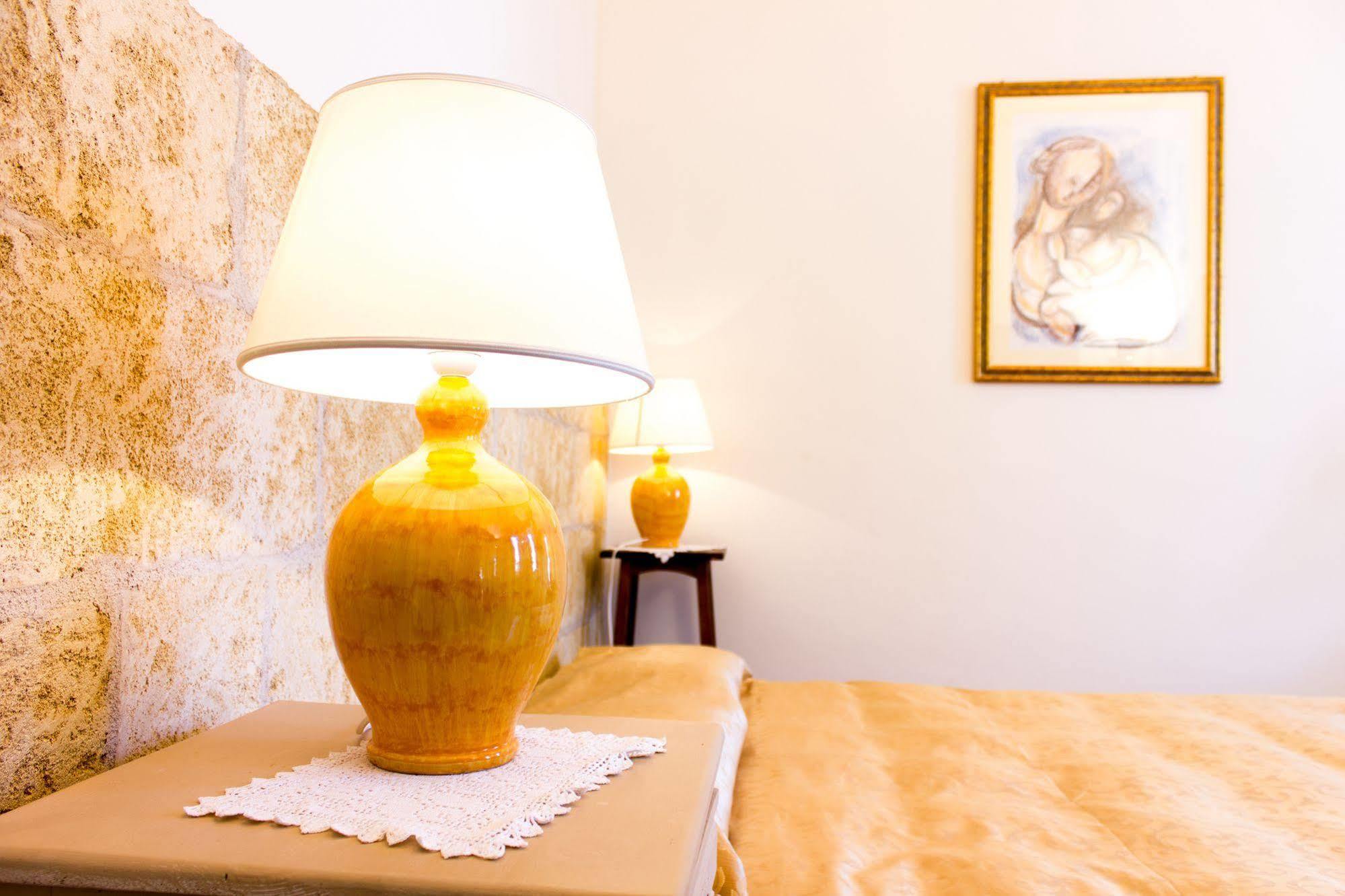 Bed and Breakfast Anticadimora Dei Pepe Salve Zewnętrze zdjęcie