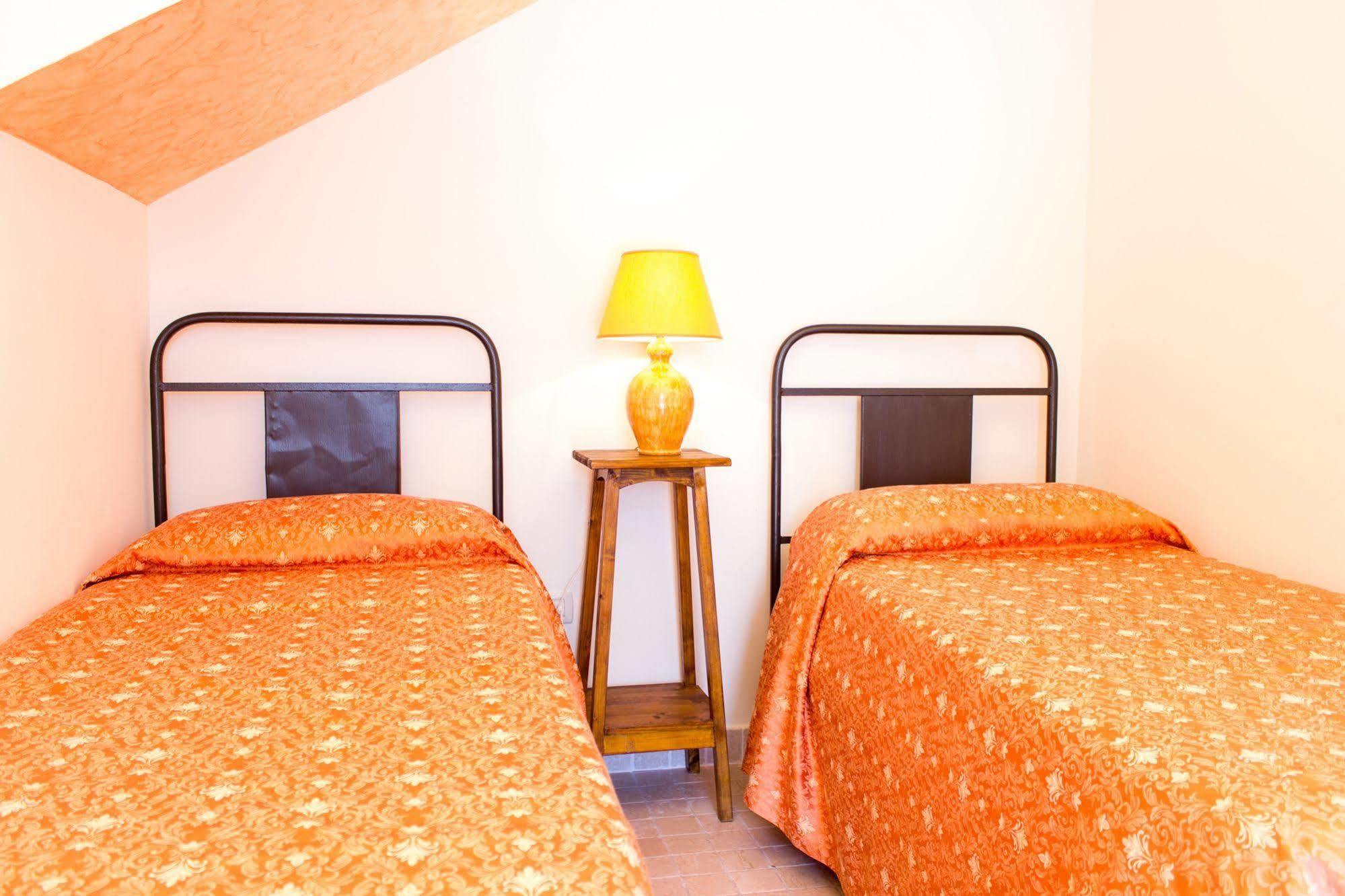 Bed and Breakfast Anticadimora Dei Pepe Salve Zewnętrze zdjęcie